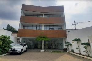 Dijual Ruko 3 Lantai , 353m2 di Pahlawan Revolusi, Duren Sawit, Jakarta Timur 