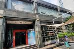 Sewa Untuk  Restaurant / Bar, Furnished , 330m2 Jl. Iskandarsyah Raya, Blok M