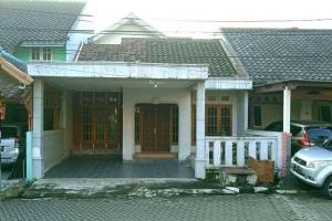 Jual Rumah cibubur Depok, 0812 961 3804, Dijual Rumah 2 Lantai 4 Kamar Tidur Cimanggis Depok