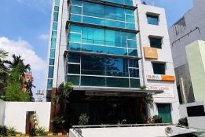 Sewa Office 300m2  di E Trade Building di Jl.  Wahid Hasyim, Jakarta Pusat 