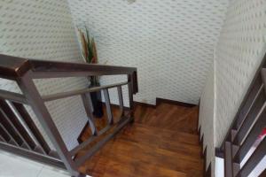 Rumah Di Bandung 2lantai Bergaya Bali Dekat Polda Jabar.