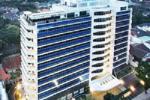Sewa Kantor Fully Furnished, Luas 573m2 di Recapital Building, Kebayoran Baru 