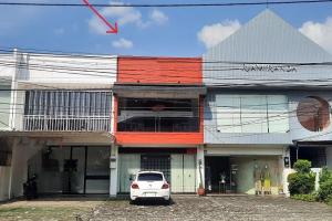 Disewakan  Ruko 150m2  di Jl.Benda Raya ,Cilandak Timur  Jakarta Selatan