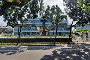  Sewa Kantor,Semi Furnished, Luas 186m2 di Jl. Deplu Raya, Bintaro 