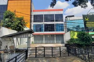  Disewakan Ruko Gandeng 3 unit  di Pasar Minggu, Jakarta Selatan 