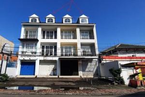 Disewakan  Ruko Gandeng 3 unit di Rawamangun, Jakarta Timur