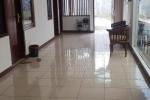 Rumah Tingkat 2 dijual Lokasi Sangat Strategis