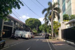 Turun Harga, Dijual Cepat  Rumah di Jl. Kramat, Kenari, Kecamatan Senen, Jakarta Pusat