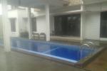 Rumah dengan Swimming Pool di Lebak Bulus