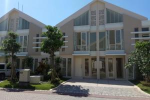 RUMAH 3 UNIT JEJER ZIMBALI COSTA PAKUWON CITY