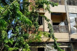 Dijual Rumah di Jembatan Lima