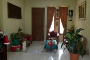 Dijual Rumah Taman Holis Indah 1