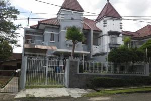 Dijual Rumah Isola