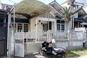 Dijual Rumah Kopo Kencana