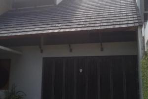 Rumah Cantik, Halaman Luas, Swimming Pool di Cilandak Barat