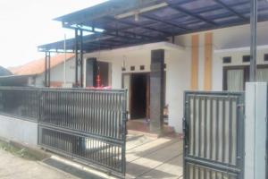 Rumah Secondari di Raden Saleh sukmajaya Depok