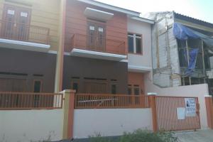Dijual Rumah Kota Harapan Indah