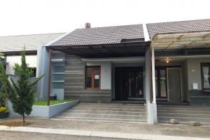 Disewa Rumah Singgasana