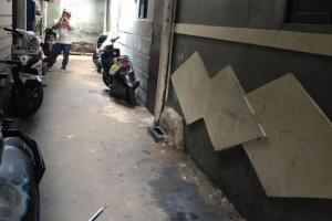 Dijual Rumah Murah di Jembatan Lima 