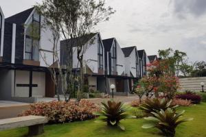 Rumah Cantik, 152 unit, READY STOCK, Asri, Nyaman &amp; Strategis di REMPOA