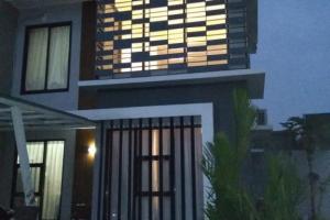 Cluster Nyaman &amp; Tenang, Semi Furnished, One Gate System di CINERE