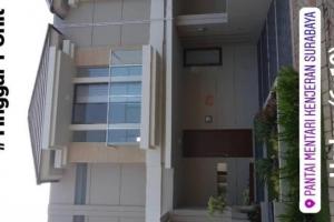 RUMAH HARLOW PANTAI MENTARI