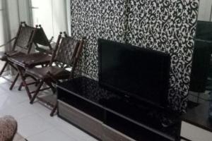 APARTEMEN EASTCOAST AMETHYS