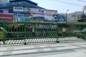 Toko di HR Muhammad Surabaya