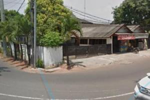 Rumah Luas di hook cocok untuk usaha di Pondok Kopi