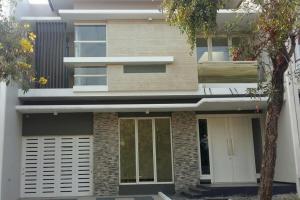 RUMAH MALIBU PALM BEACH PAKUWON CITY