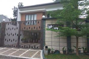 Rumah di Villa Cinere Mas, hoek, Asri dan Nyaman