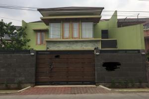 RumahSiap Huni Semi Furnished di Malaka Duren Sawit