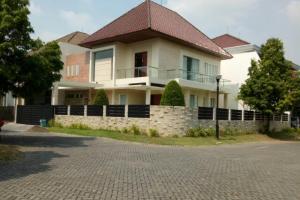 Citraland Bukit Telaga Golf Minimalis 2 lantai
