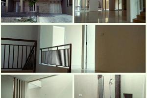 Rumah Baru East Emerald Mansion Citraland