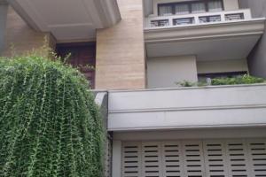 Rumah Mewah, Pool &amp; Lift, Akses SenCi, PS, GBK &amp; Perkantoran Sudirman