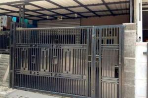 Rumah Dijual Semi Furnished Ada 2 Kamar Mandi Lokasi di Sawangan Regency