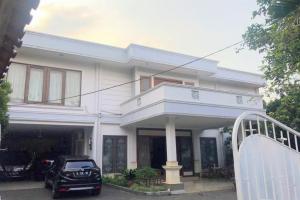 Rumah, Asri, Nyaman &amp; Tenang, Swimming Pool di Jalan Sawi