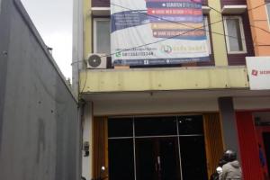 Ruko 3 Lantai, Furnished, Pinggir Jalan Proklamasi, Sukmajaya