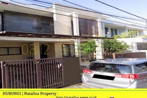 Dijual Rumah Minimalis Komplek Pondok Indah Lokasi Premium Depan Taman Jalan 2 Mobil