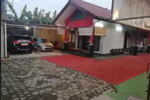 Rumah Strategis Bisa Untuk Usaha di Beji Depok