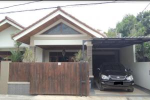 Rumah Nyaman dan Asri Di Bambu Apus jakarta Timur 