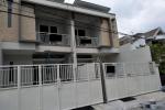 Rumah Baru di Lebak Indah dekat Raya Kenjeran