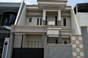 Rumah Sutorejo Siap Huni Lebar Jalan Besar