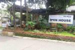 Rumah Besar di Lokasi Strategis Pajajaran