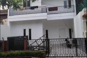 Rumah Baru Keren Abiiis di Bintaro Depan Kampus STAN 