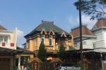 dijual rumah boulevard kota wisata 