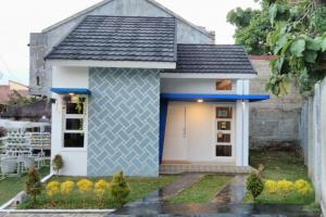 Rumah Siap Huni, AC 2 unit, Free BPHTB,AJB,Balik Nama di Pelita, Limo