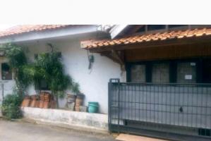 Rumah Second 2 Lantai Lokasi Strategis Intercon Jakarta Barat 