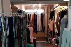 2 unit kios di pasar segar, cinere