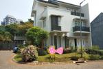 Rumah 3 Lantai, Hook, Asri &amp; Nyaman di Bona Indah Residence